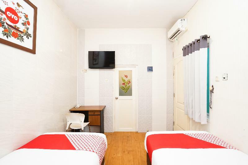 Oyo 425 Mojokerto Guesthouse Exteriér fotografie